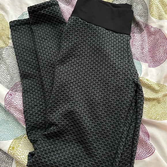 Boom booty work out pants size small - Picture 2 of 5